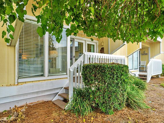 5th image of 775 Gulf Shore Dr #1014