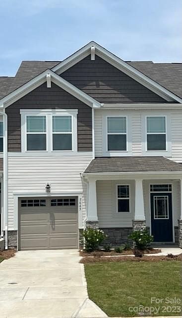 1st image of 5643 De Vere Dr #104