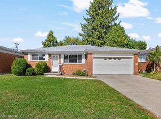 4079 Sudbury Dr, Warren, MI 48092