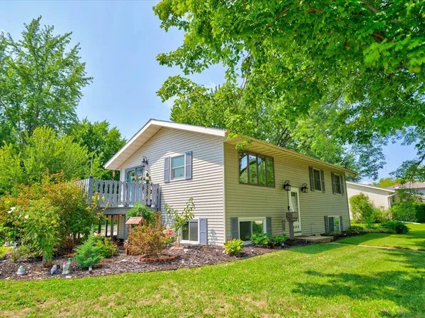 908 Shirley St, Stoughton, WI 53589
