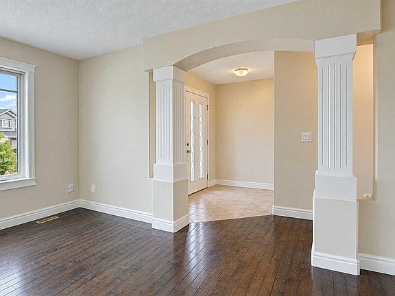 4th image of 10231 S 85a St