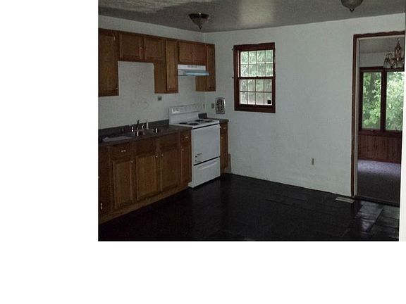5th image of 1225 Shadowlawn Dr