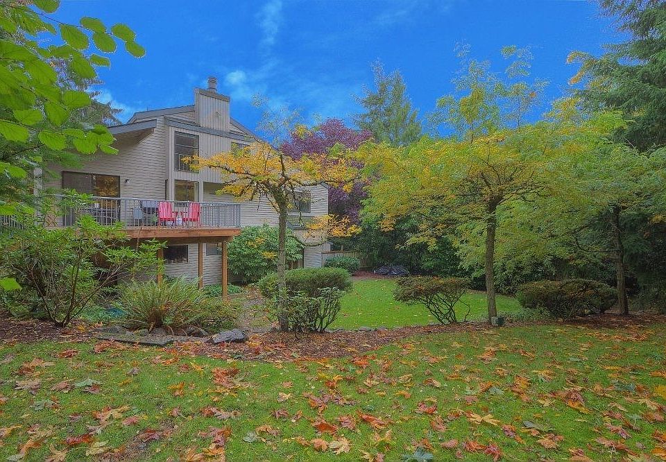 8806 Points Dr NE, Yarrow Point, WA 98004 Zillow