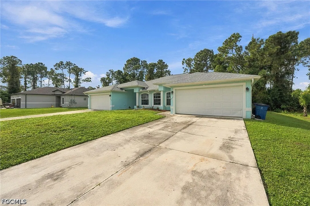 2 bed, 2.0 bath, 1256 sqft, $1,595 — Photo 3