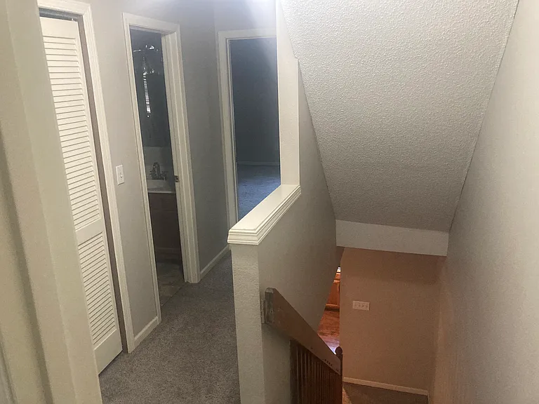 1338 NW Jefferson Ct — Photo 15