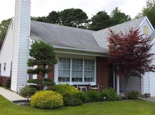 715 Bordeaux Ct, Williamstown, NJ 08094