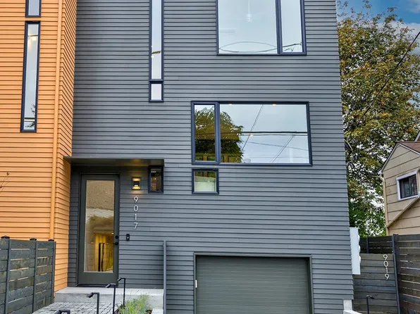 9017 8th Avenue NE, Seattle, WA 98115