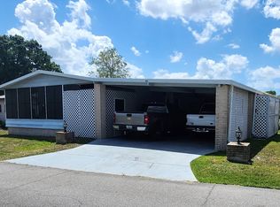 44 Country Ln, Plant City, FL 33565