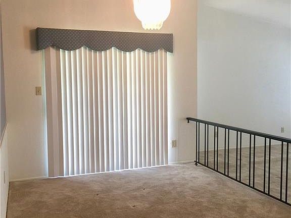 2nd image of 1201 Lombardy Dr