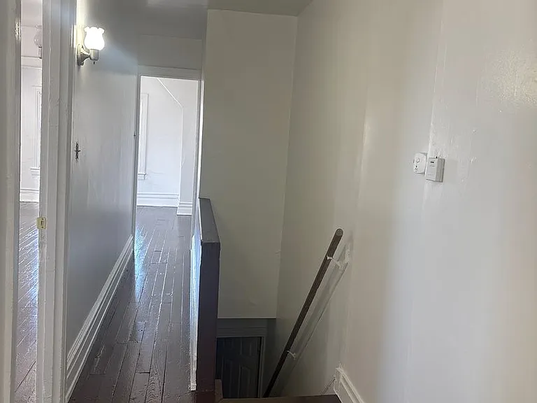 50 W Jackson St #3 — Photo 3