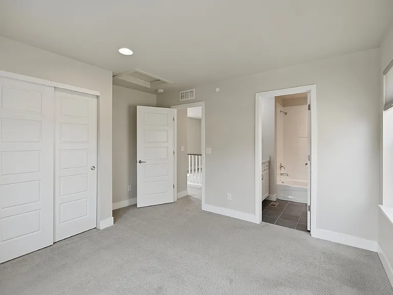 8864 Yates Dr — Photo 13