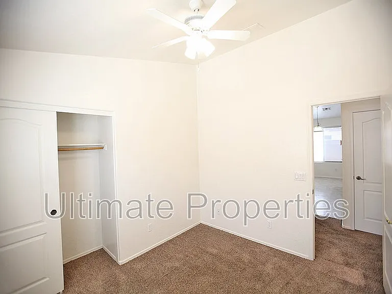 5921 S 249th Dr — Photo 15