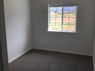 686 N 220 E, Salem, UT 84653