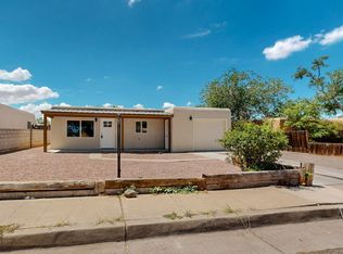 5512 Arvilla Ave NE, Albuquerque, NM 87110