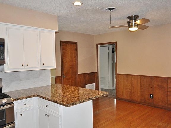 5th image of 4319 Marlborough Dr