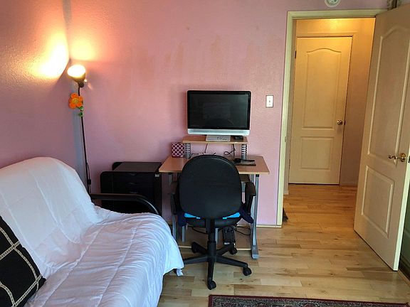 3rd image of 115 Piccadilly Pl APT G
