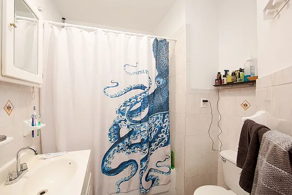 Rented by Zumper Inc | media 15