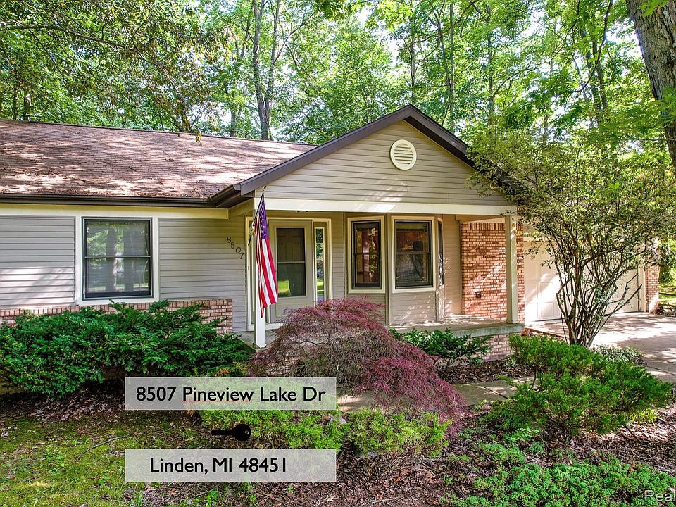 1st image of 8507 Pineview Lake Dr