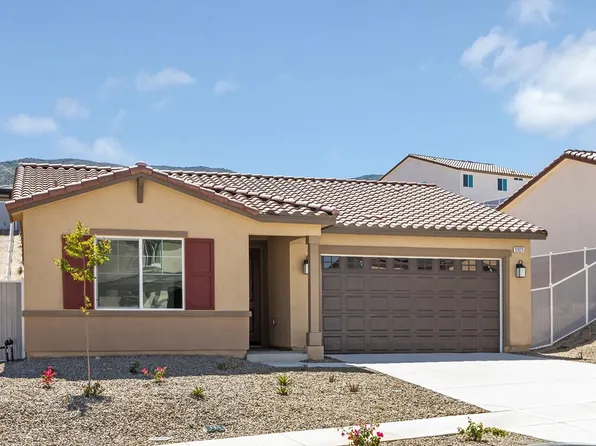 12825 Olympus Cir, Corona, CA 92883