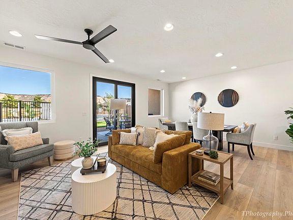 4th image of 1624 W Ledges Pkwy #125