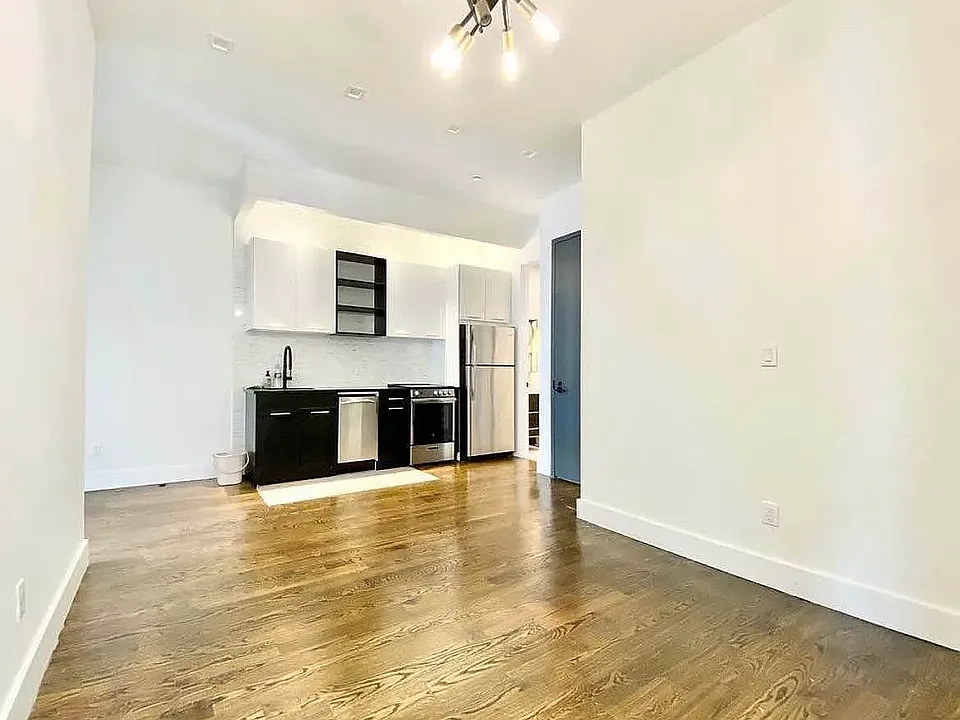 187 Johnson Ave #3B