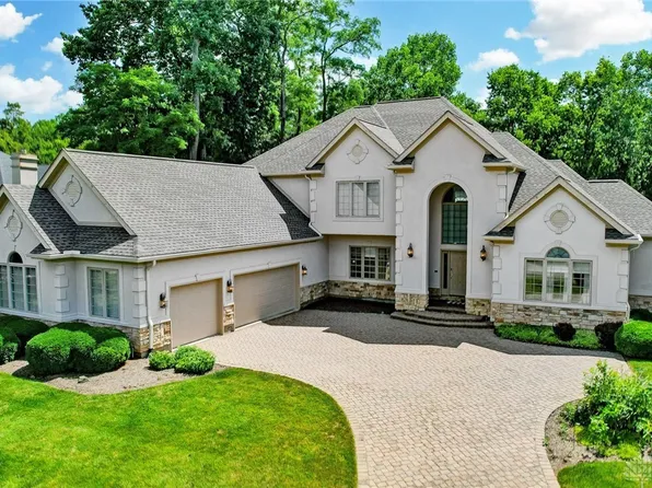 7232 Meeker Creek Dr, Dayton, OH 45414