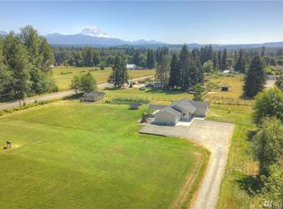 27706 120th St E, Buckley, WA 98321