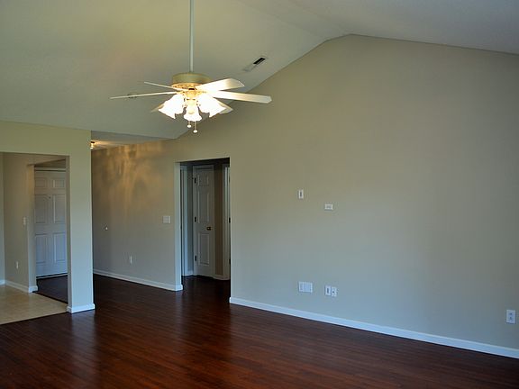2nd image of 5148 Thornton Dr