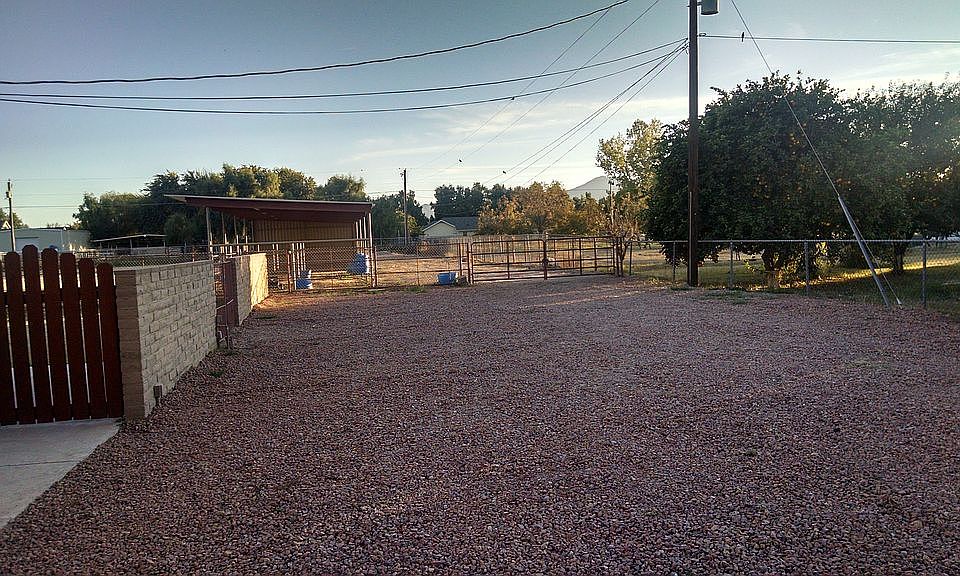 2nd image of 18711 E Via De Arboles