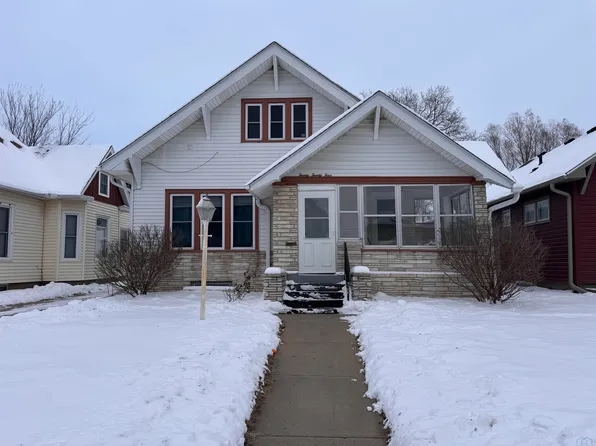 2024 S Cedar St, Sioux City, IA 51106