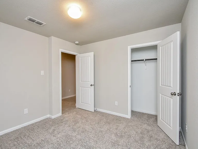 1427 Central Heights Dr — Photo 27