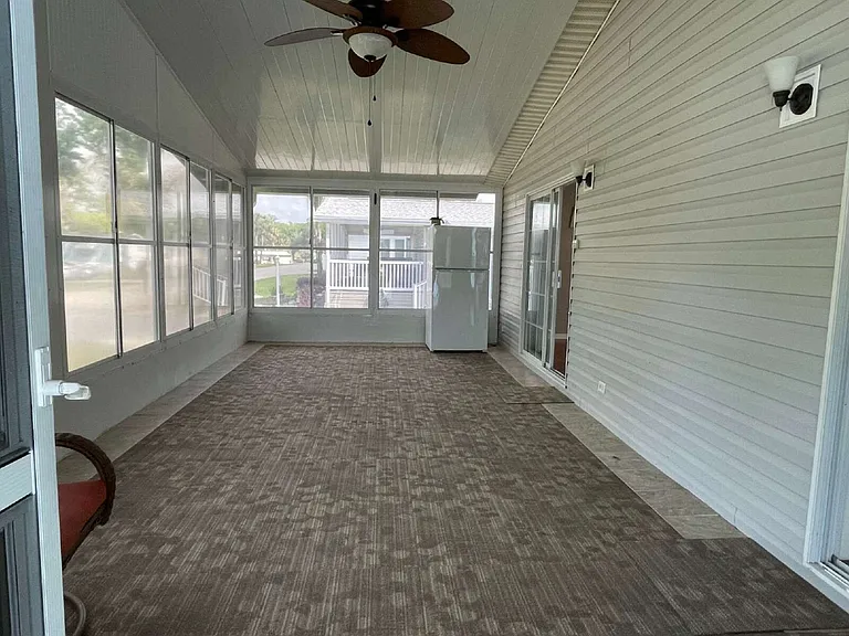 5453 Williamsburg Ln — Photo 27