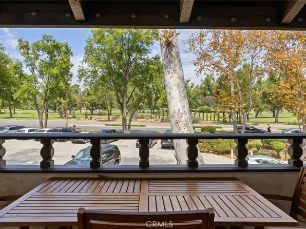 31584 Agoura Rd Unit 4, Westlake Village, CA 91361