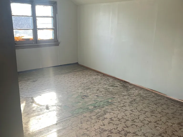 5445 N Kingshighway Blvd — Photo 10