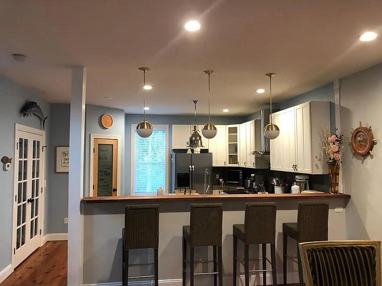 526 S Causeway Rd — Photo 6