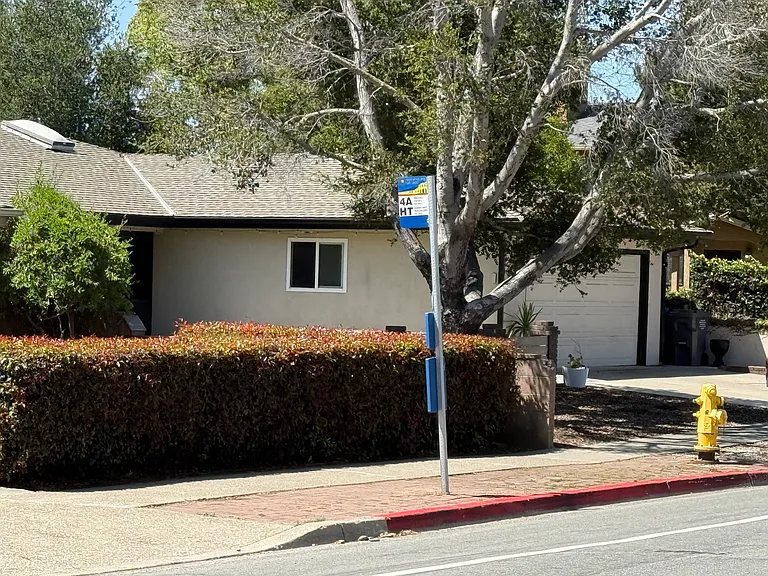 550 Highland Dr — Photo 25