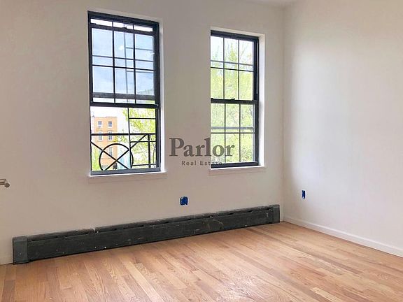 3rd image of 1418 Dekalb Ave APT 1R
