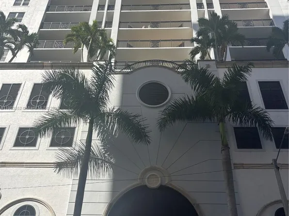 357 Almeria Ave APT 906, Coral Gables, FL 33134