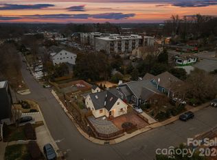 1424 Nandina St, Charlotte, NC 28205