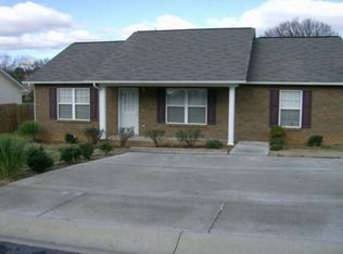 1051 Berry Trail Dr, Sevierville, TN 37862