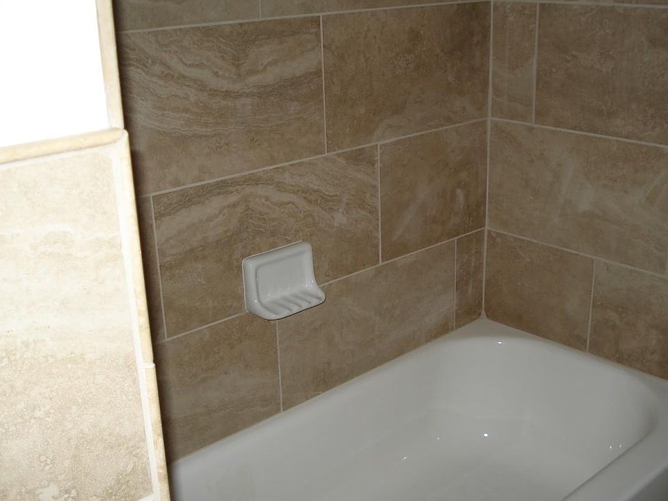 1st image of 1288 Bird Ave Floor 1