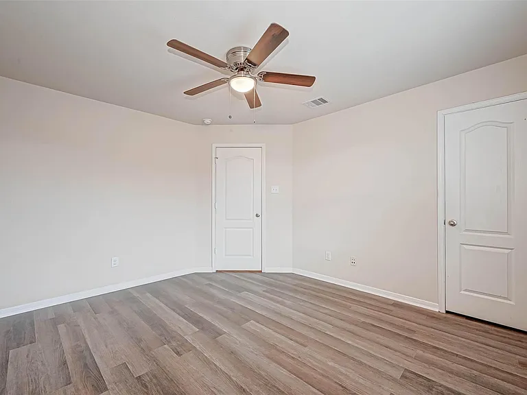 2815 Mustang Hill Ln — Photo 24