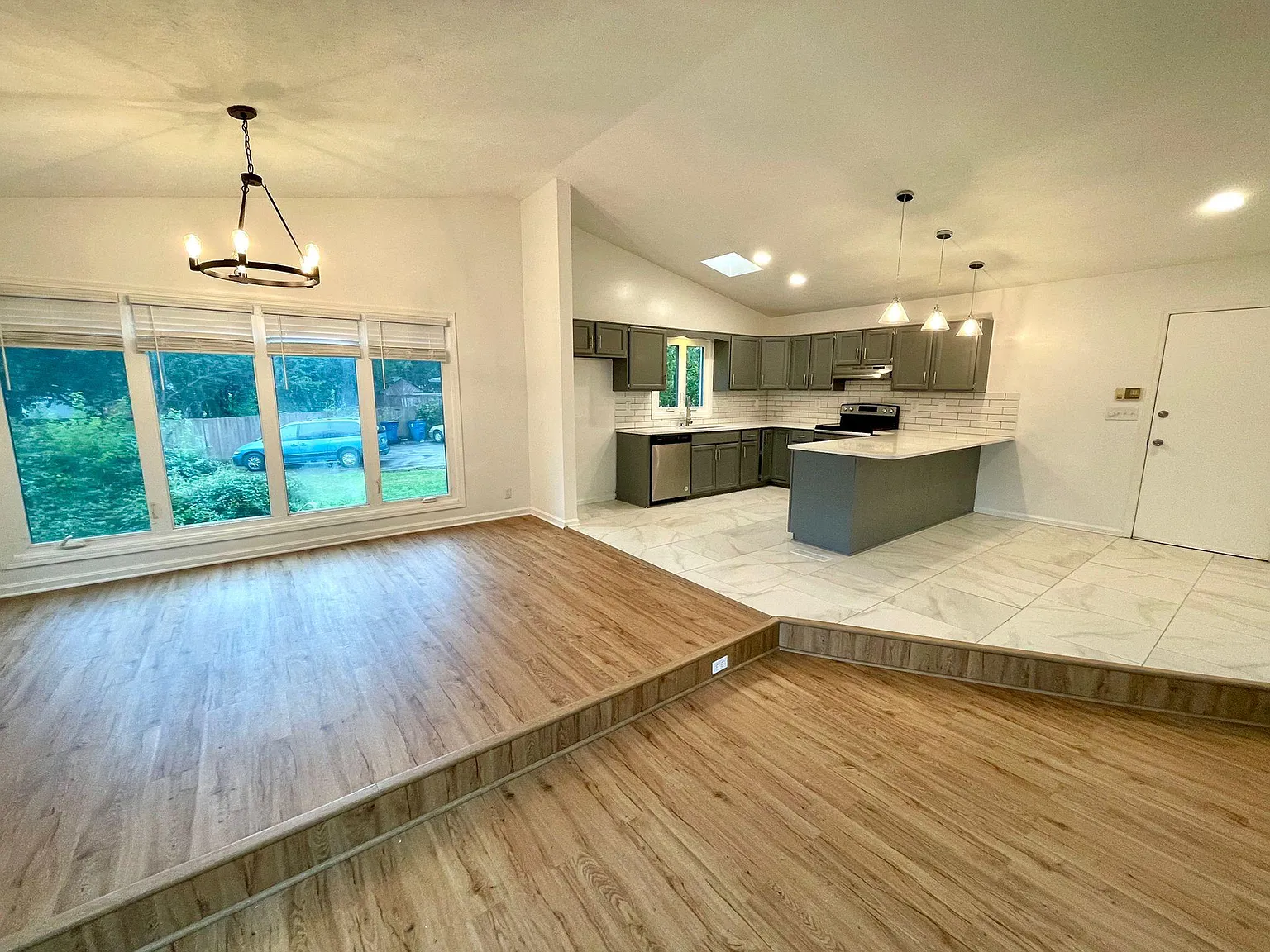10602 Farm Oaks Ct photo 1