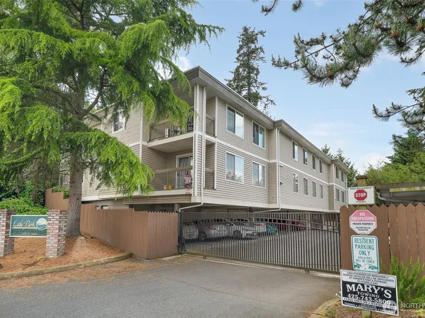 1475 N 200th Street #101, Shoreline, WA 98133