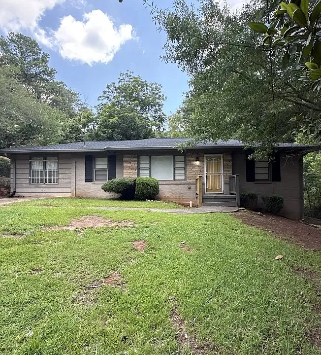 2578 Rockcliff Rd