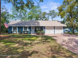 1267 Meredith Dr, Spring Hill, FL 34608