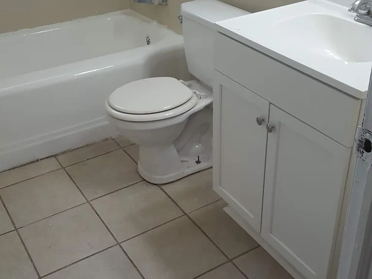3122 Bell Dr — Photo 5