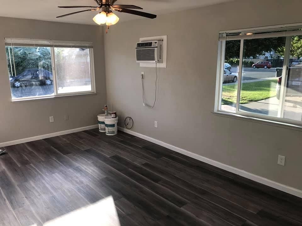 2nd image of 3636 Martel Ave