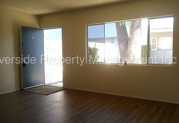 4th image of 62 N San Mateo St APT D