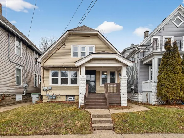 134 East Concordia AVENUE, Milwaukee, WI 53212